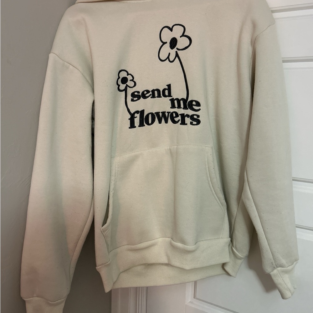 PacSun Off-White Floral Graphic Hoodie